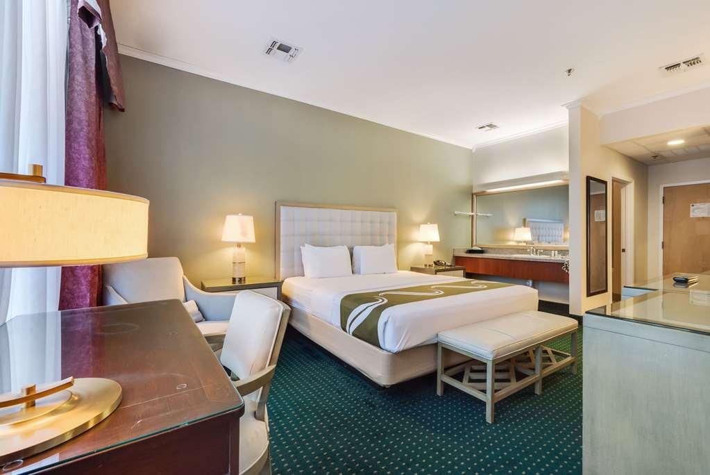 Quality Inn & Suites Conference Center Winter Haven Rom bilde